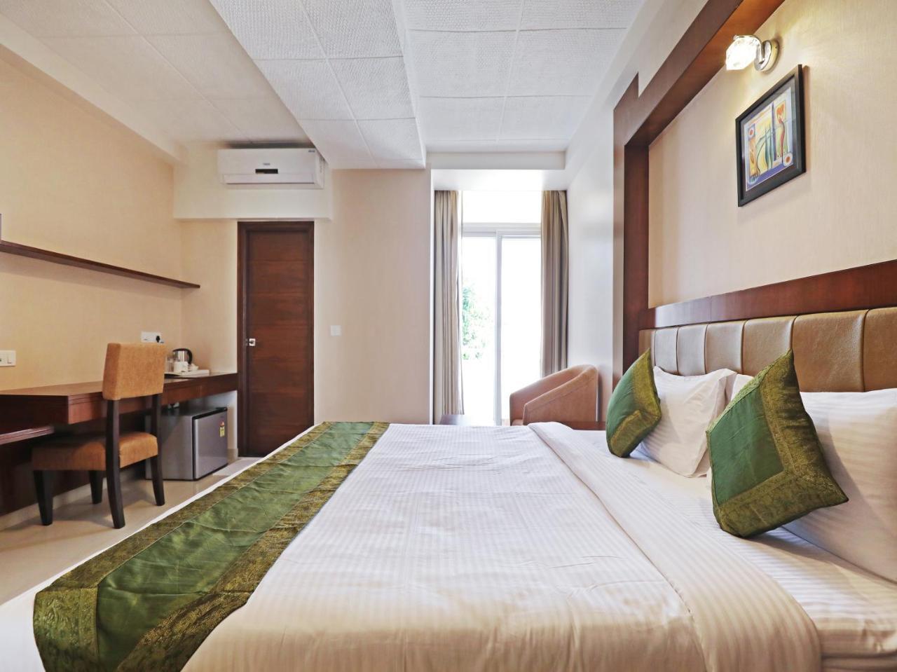 Hotel Treebo Akshaya Bull Temple Bengalúr Exteriér fotografie